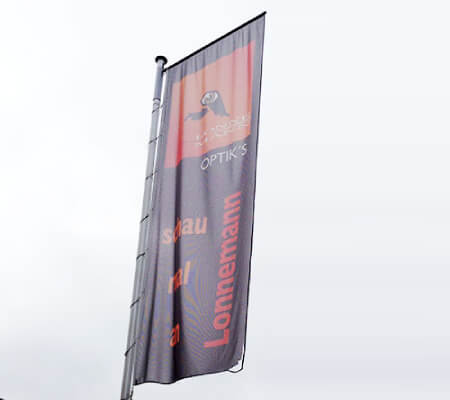 Ausgerissene Fahne